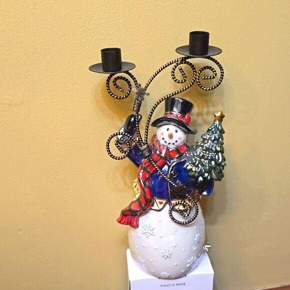 San Francisco Music Box Snowman with tree candlestick holder Christmas Music - Picture 1 of 8